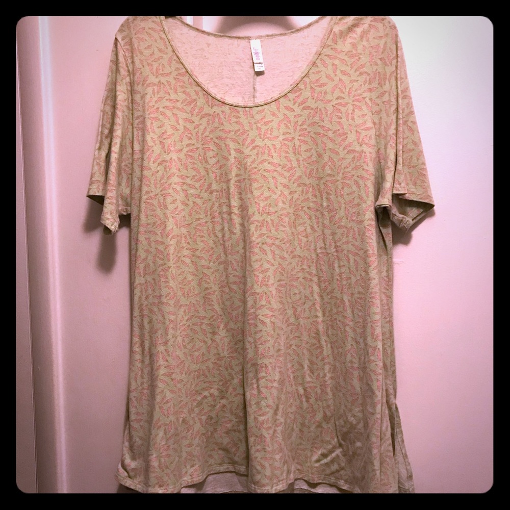 3XL LuLaRoe Perfect Tee Green w/ Pink Design
